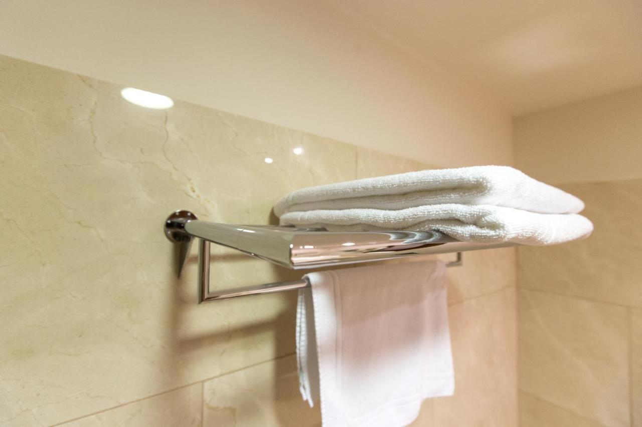 Hotel Garelos بيتانزوس المظهر الخارجي الصورة
